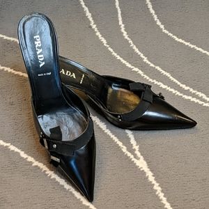 Prada Vero Cuoio Kitten Heels *Vintage*